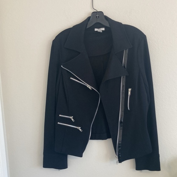 Cache Black Multi Zipper Peplum Moto Rayon Jacket Size Large - Picture 7 of 9